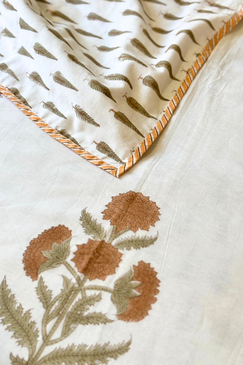 Sienna Bloom Handblock Printed Reversible Mulmul Dohar