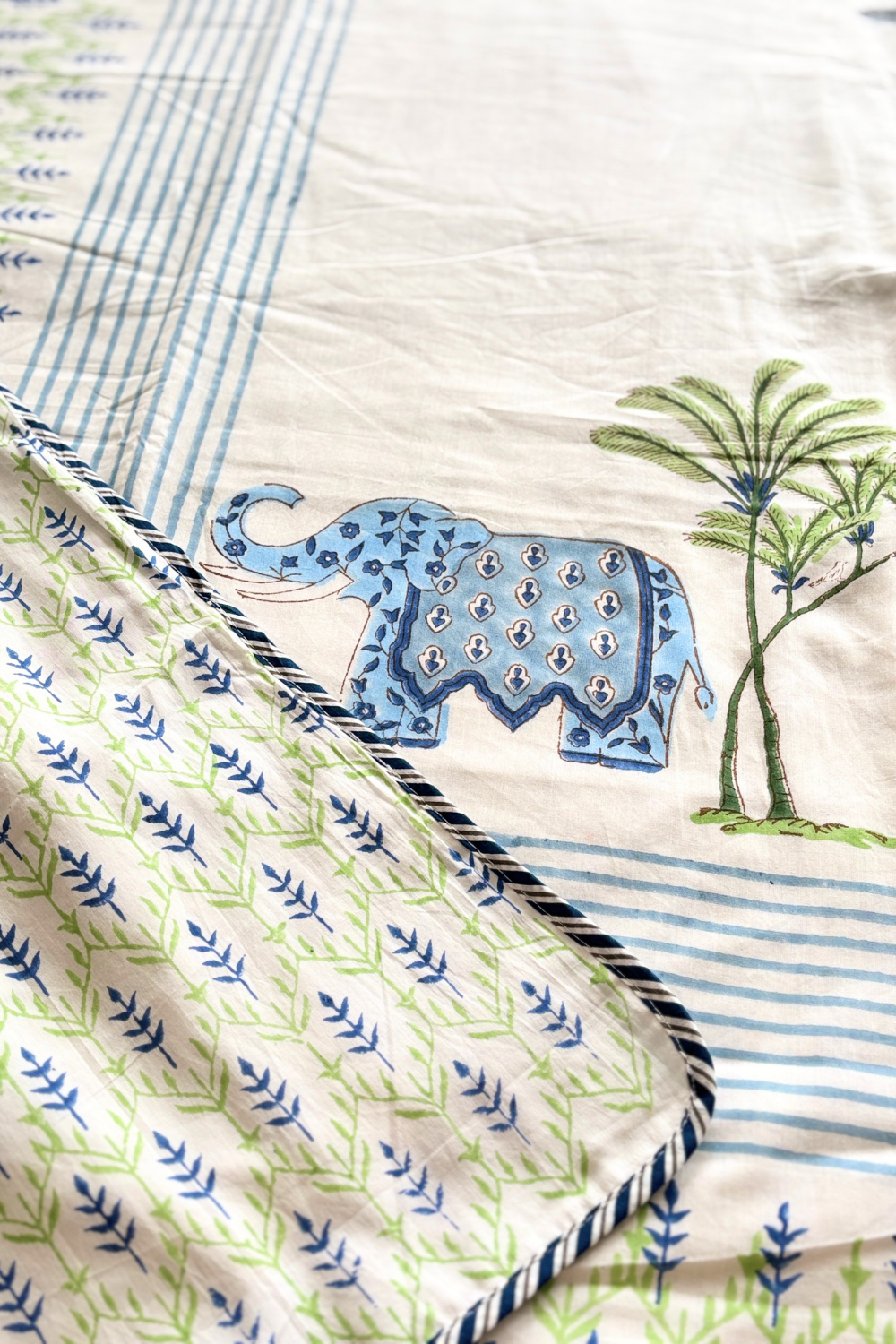 Sky Oasis Handblock Printed Reversible Mulmul Dohar