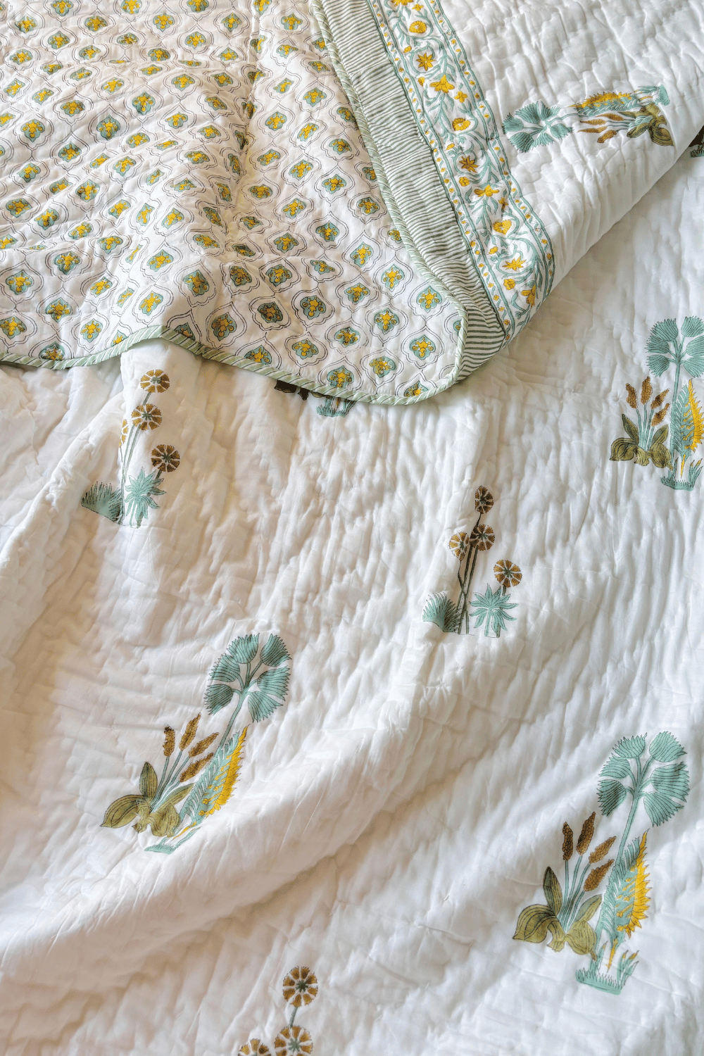 Ivory Botanica Handblock Printed Reversible Mulmul Cotton Quilt Double
