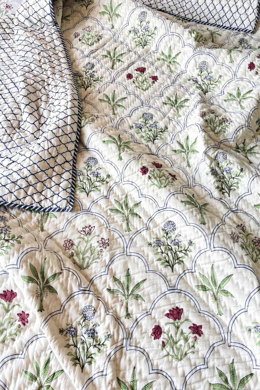 Pearl Arch Handblock Printed Reversible Mulmul Cotton Quilt Double
