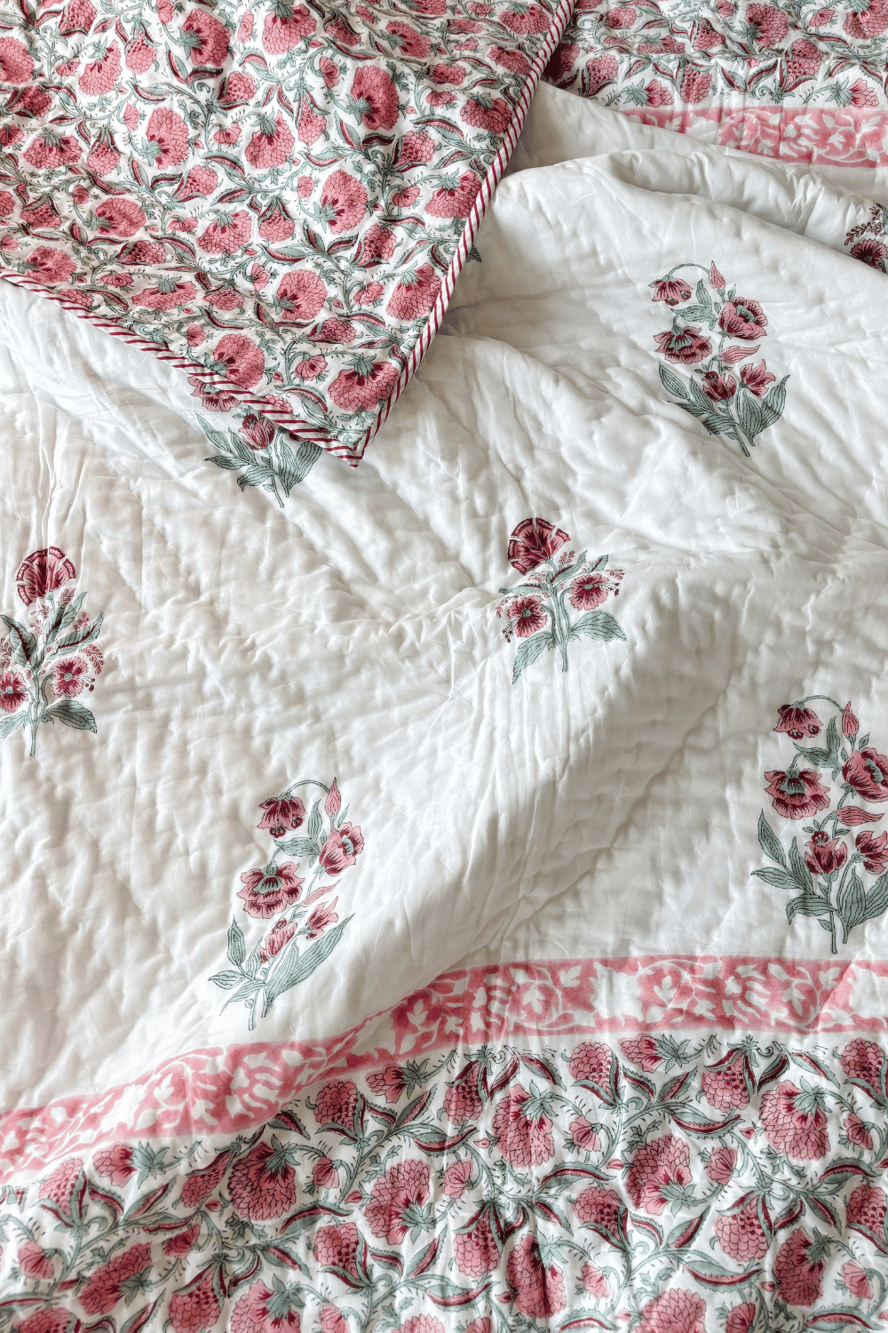 Rose Vine Handblock Printed Reversible Mulmul Cotton Quilt Single
